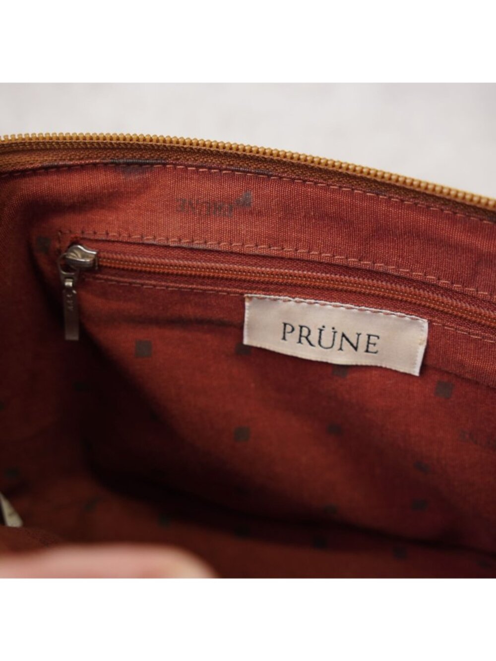 Prune Womens Brown Ostrich Leather HandBag Stylish Shoulder Bag Zippered Pouch - Picture 11 of 15